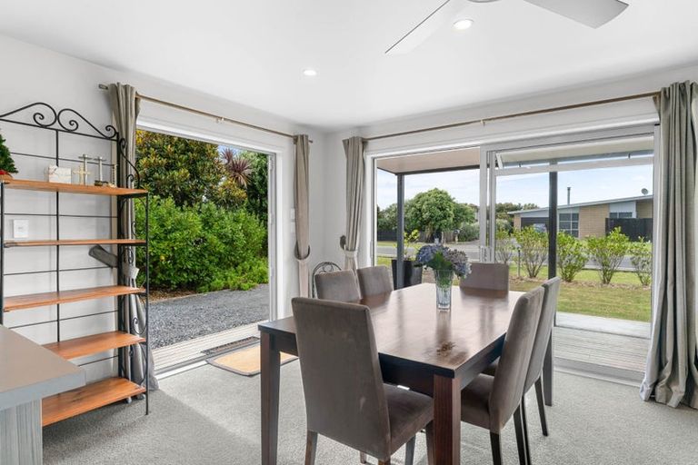 Photo of property in 19 Seabreeze Road, Mangawhai Heads, Mangawhai, 0505
