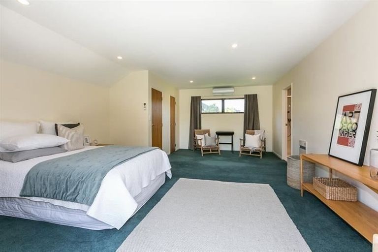 Photo of property in 92 Ellis Wallace Road, Eskdale, Napier, 4182