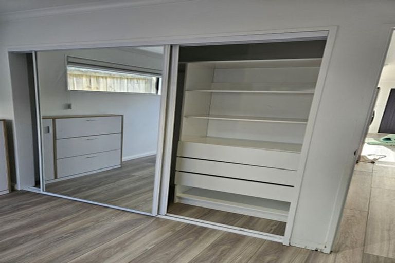 Photo of property in 15 Cambridge Road, Riverhead, 0820