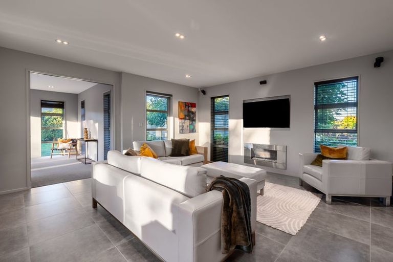 Photo of property in 25 Rossington Drive, West Melton, 7618