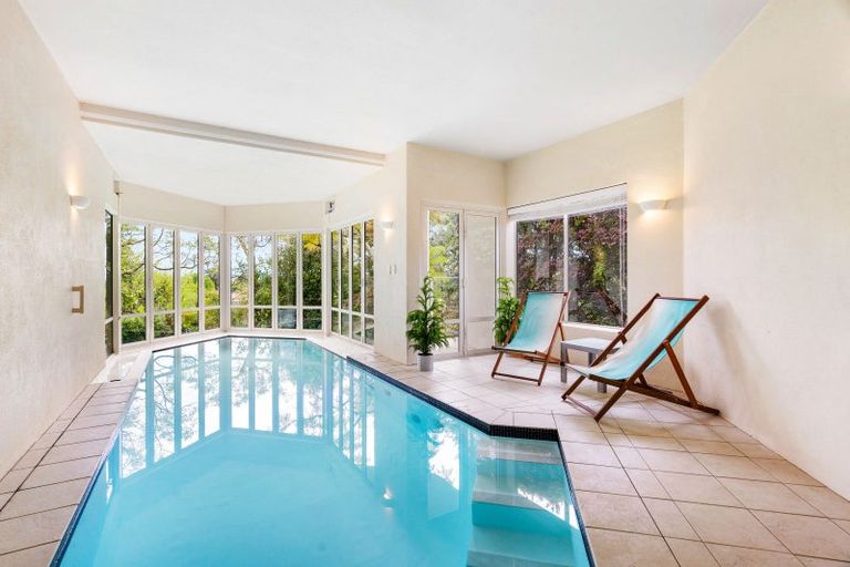 Photo of property in 12 Shortland Place, Havelock North, 4130