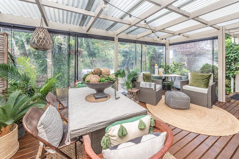 Photo of property in 11 D'arcy Road, Bastia Hill, Whanganui, 4500