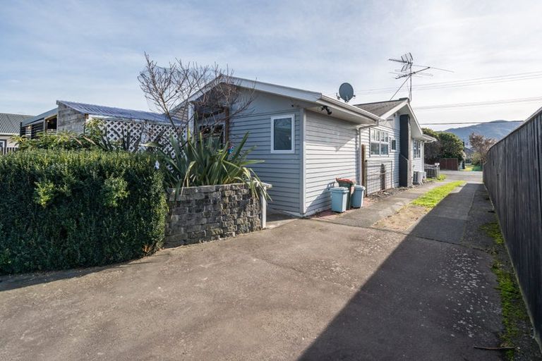 Photo of property in 77 Miro Street, Trentham, Upper Hutt, 5018