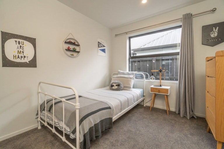 Photo of property in 20b Pakaraka Drive, Papakura, 2110