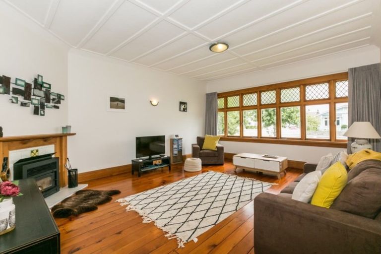 Photo of property in 33 Nelson Crescent, Napier South, Napier, 4110