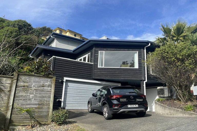 Photo of property in 3 Paremata Drive, Paremata, Porirua, 5024