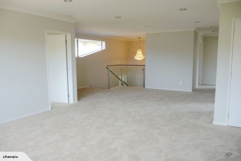 Photo of property in 18 Mural Place, Greenhithe, Auckland, 0632
