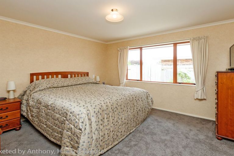 Photo of property in 53 Branigan Parade, Kelvin Grove, Palmerston North, 4414