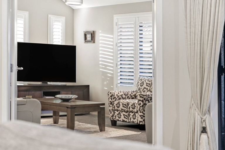 Photo of property in 4 Cooper Crescent, Cambridge, 3434