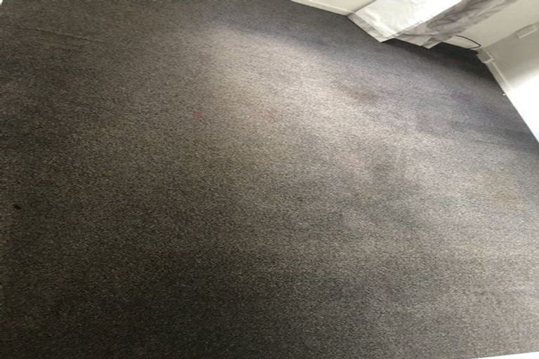 Photo of property in 4 Aden Place, Clendon Park, Auckland, 2103