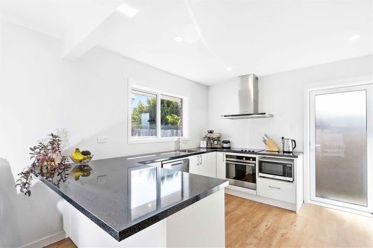 Photo of property in 4/31 Heywood Terrace, Richmond, Christchurch, 8013