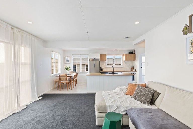 Photo of property in 22 Penrith Street, Westown, New Plymouth, 4310