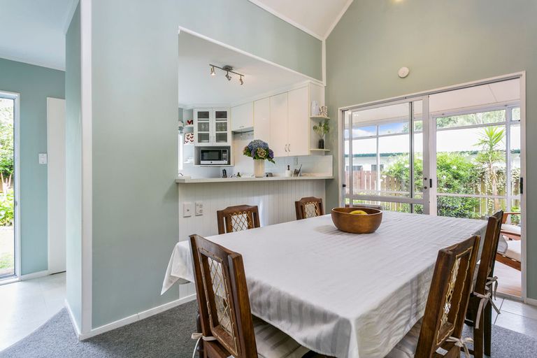 Photo of property in 3 Eliot Place, Leamington, Cambridge, 3432