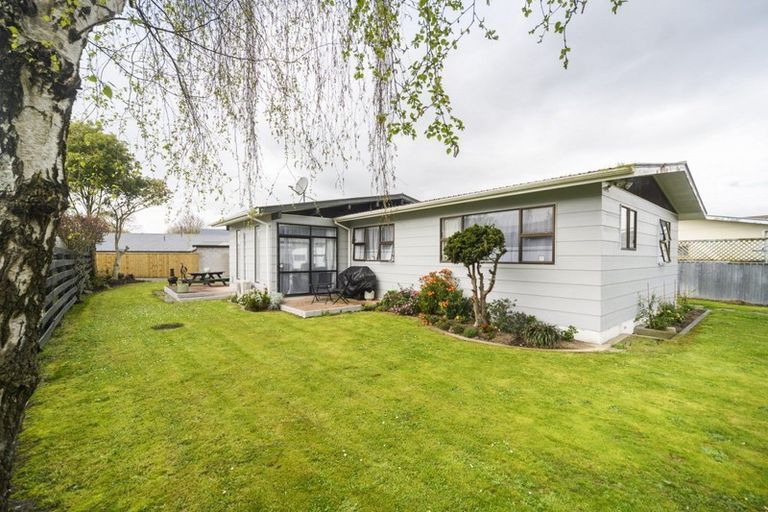 Photo of property in 4 Spilman Place, Awapuni, Palmerston North, 4412