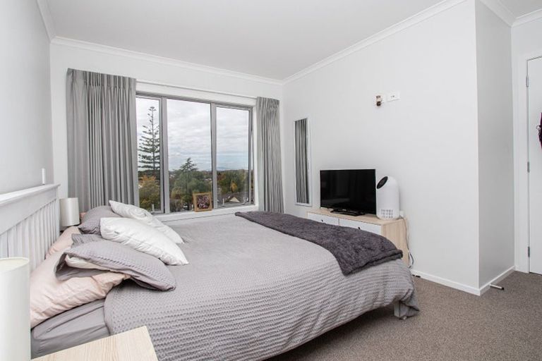 Photo of property in 17/19 Ruakiwi Road, Hamilton Lake, Hamilton, 3204