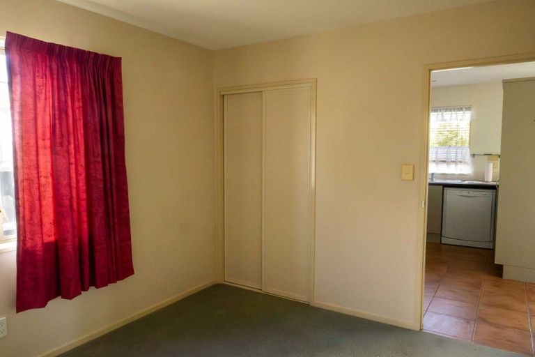 Photo of property in 11/25 Tilford Street, Woolston, Christchurch, 8062