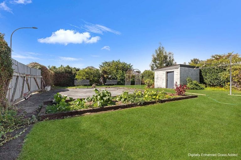 Photo of property in 16 Achilles Street, Stratford, 4332