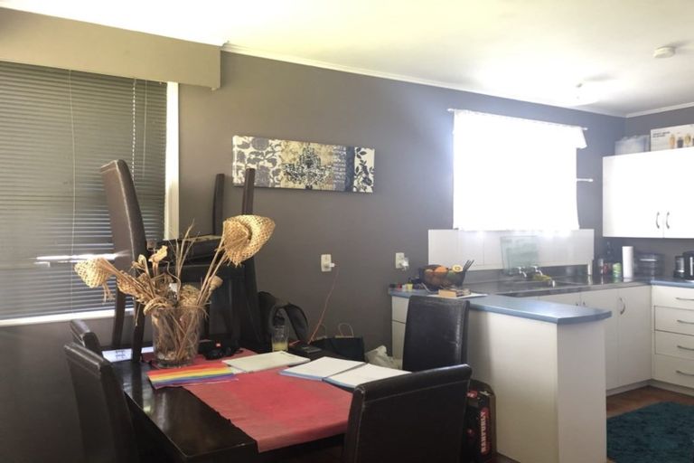 Photo of property in 9 Ross Place, Opaheke, Papakura, 2113