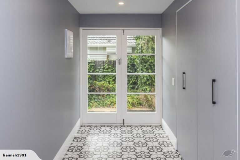 Photo of property in 9 Kenwyn Avenue, St Albans, Christchurch, 8052