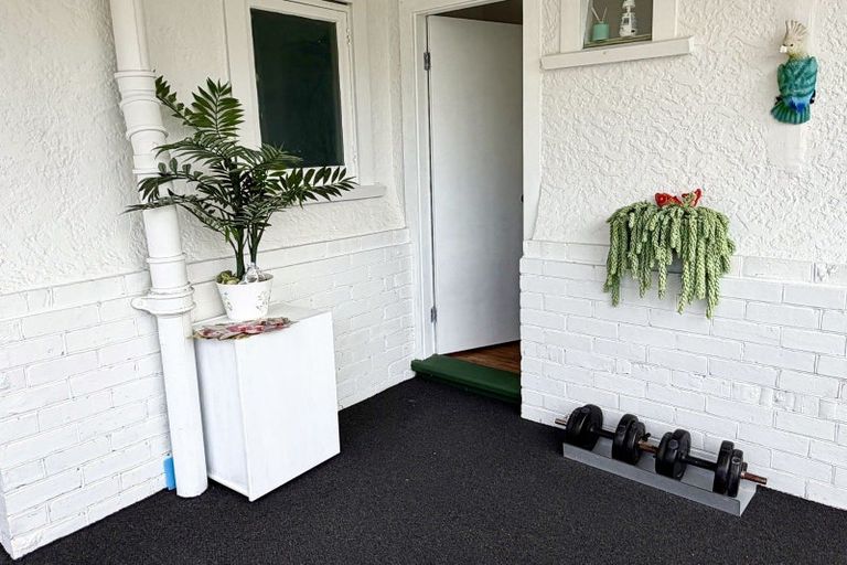 Photo of property in 21 Dart Street, Oamaru North, Oamaru, 9400