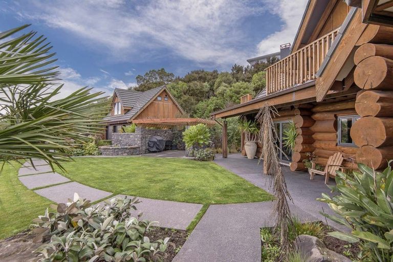 Photo of property in 5 Lapwing Lane, Mount Pleasant, Christchurch, 8081