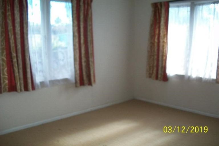 Photo of property in 2/20 Copley Street, New Lynn, Auckland, 0600