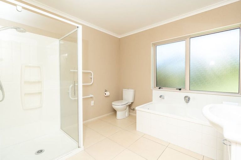 Photo of property in 24b Cogswell Road, Raglan, 3295