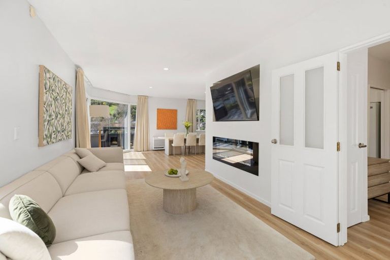 Photo of property in 95 Landsdowne Terrace, Cashmere, Christchurch, 8022