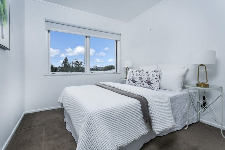 Photo of property in 23 Lanigan Street, Birkdale, Auckland, 0626