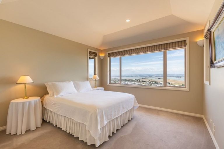 Photo of property in 18 Zeehaen Place, Britannia Heights, Nelson, 7010