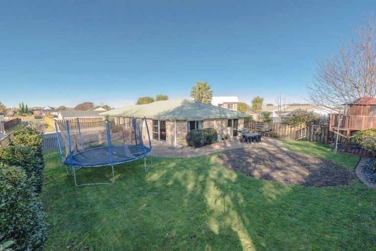 Photo of property in 21 Halyard Close, Flagstaff, Hamilton, 3210