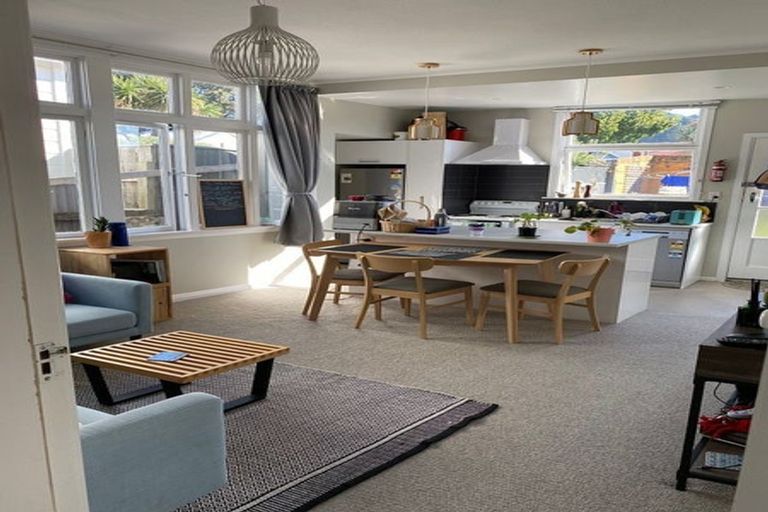 Photo of property in 6 Te Whiti Street, Kilbirnie, Wellington, 6022