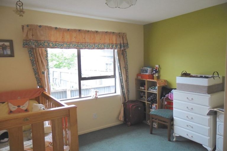 Photo of property in 19a Northcote Road, Northcote, Christchurch, 8052