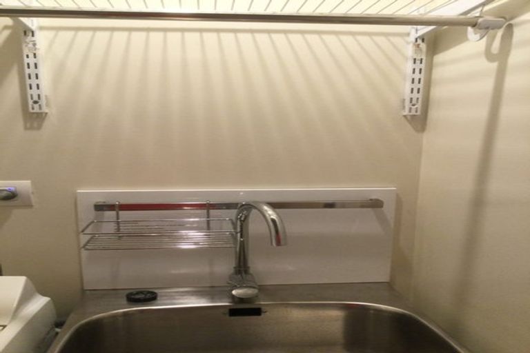 Photo of property in 23 Athol Terrace, Upper Riccarton, Christchurch, 8041