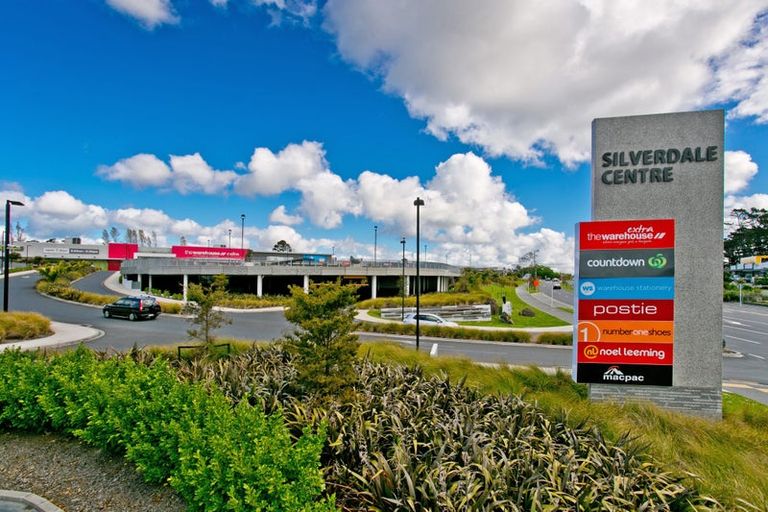 Photo of property in 77 Bonair Crescent, Silverdale, 0932