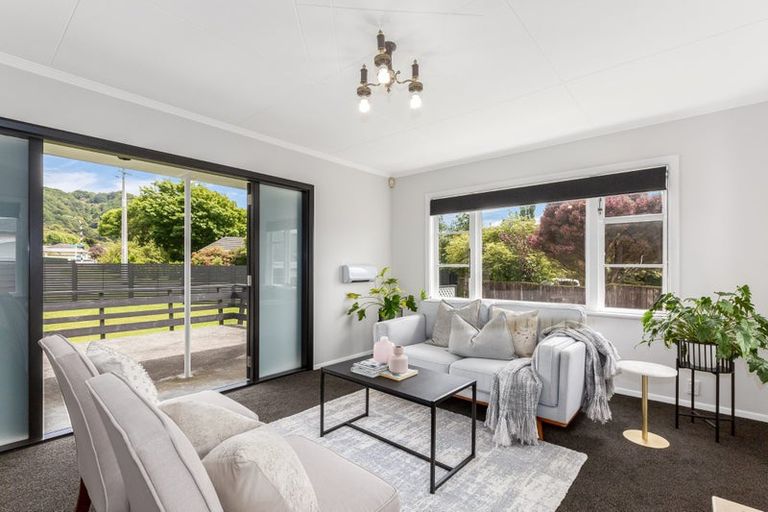 Photo of property in 130 Wainuiomata Road, Wainuiomata, Lower Hutt, 5014