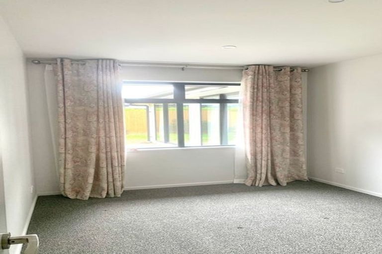 Photo of property in 12 Piper Street, Halswell, Christchurch, 8025