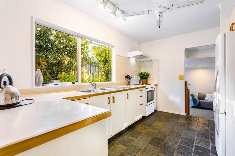 Photo of property in 39 Palomino Drive, Henderson, Auckland, 0612