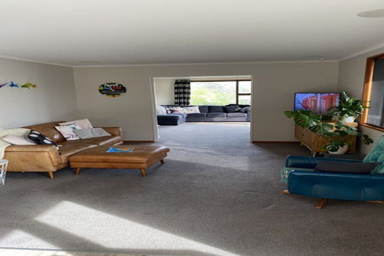 Photo of property in 13 Sandown Street, Waihola, Milton, 9073