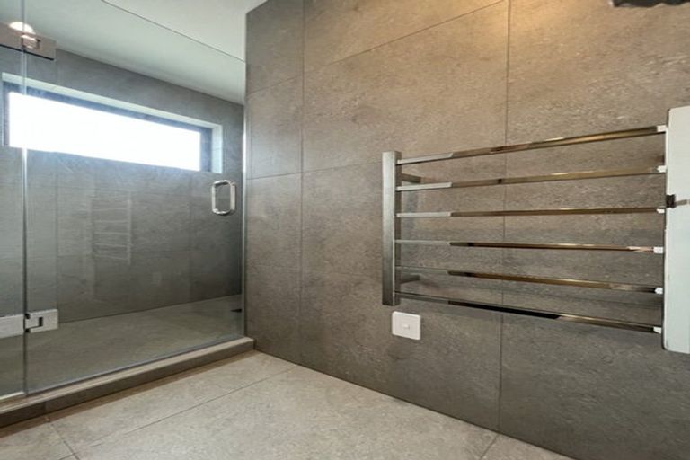 Photo of property in 39 Kapehu Road, Silverdale, 0932