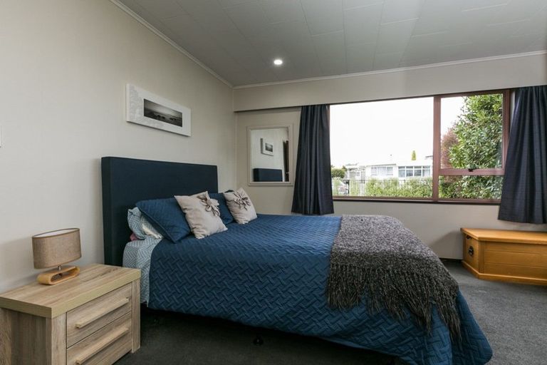 Photo of property in 4 Laurent Place, Greenmeadows, Napier, 4112