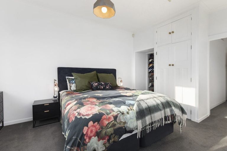 Photo of property in 5 Torridon Road, Miramar, Wellington, 6022