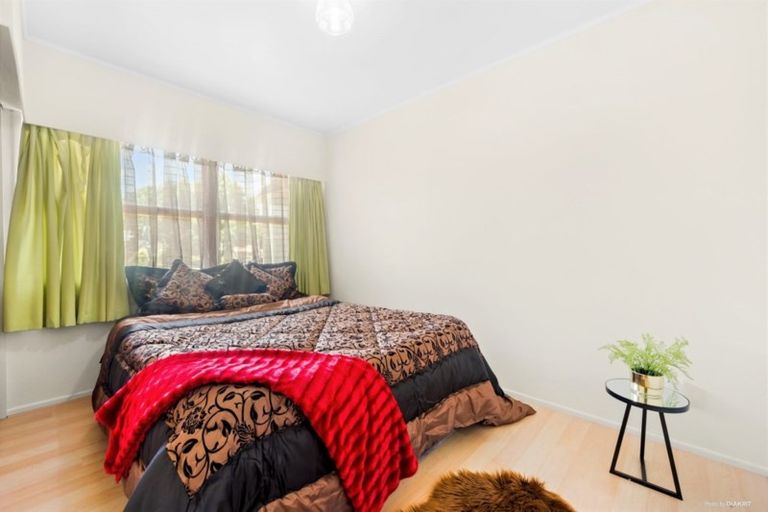 Photo of property in 1/1 Selwyn Road, Manurewa, Auckland, 2102