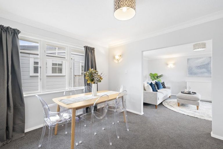 Photo of property in 19 Victoria Street, Ebdentown, Upper Hutt, 5018