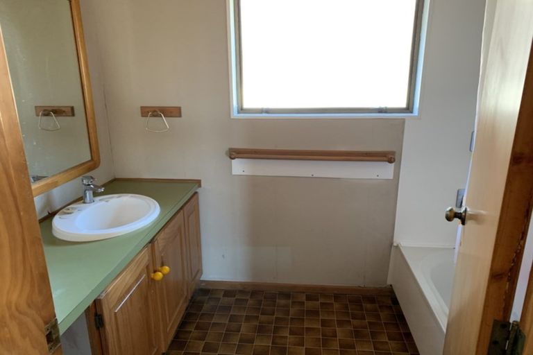 Photo of property in 7 Rangataua Street, Welcome Bay, Tauranga, 3112