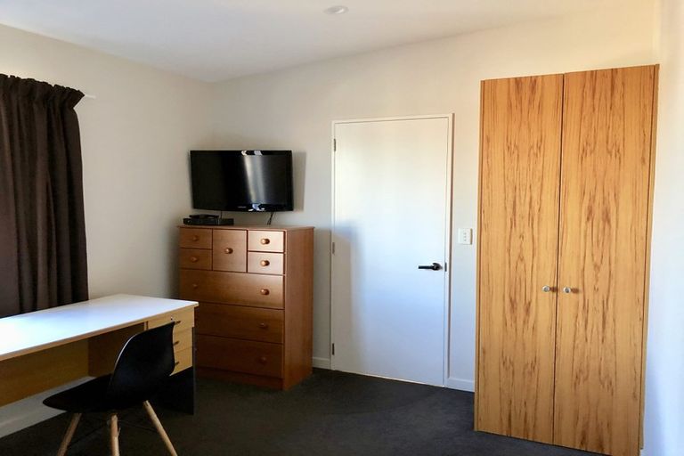 Photo of property in 42a Maxwell Street, Riccarton, Christchurch, 8041