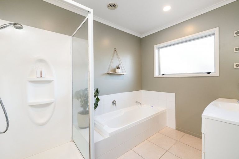 Photo of property in 6/100 Millers Road, Brookfield, Tauranga, 3110