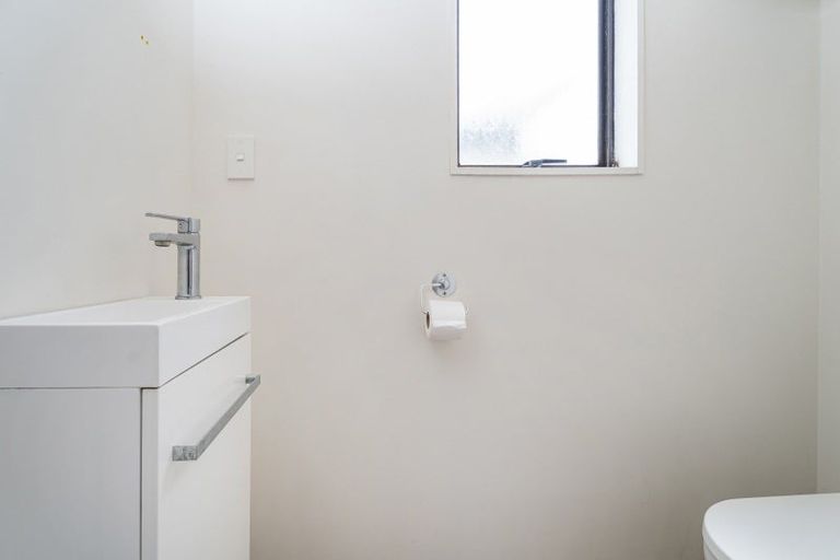 Photo of property in 4 Endeavour Close, Whitianga, 3510