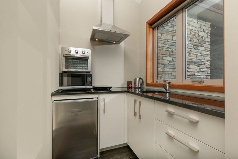 Photo of property in 19 Ridgecrest, Wanaka, 9305