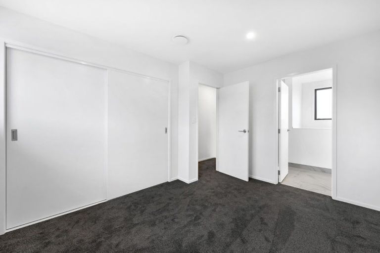 Photo of property in 7/3 Johnston Grove, Taita, Lower Hutt, 5011